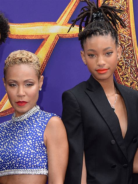 jada pinkett smith butt|Jada Pinkett Smith & Willow Smith Admit They Considered。